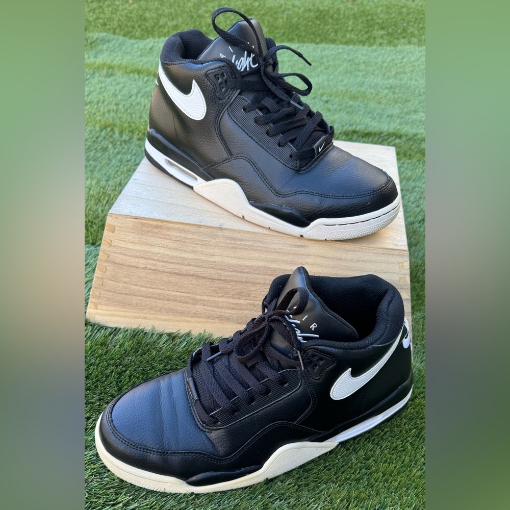 Nike Air Flight Black and White Men's Sneakers Size 11